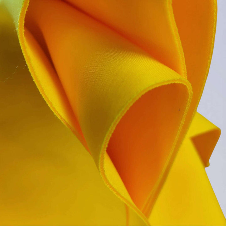 SORRENTO — VESTIDO MIDI DRAPEADO AMARELO