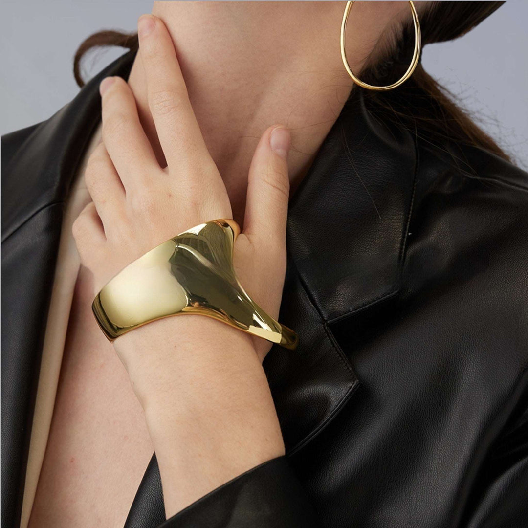 ARC — PULSEIRA OURO/PRATA ESCULTURA