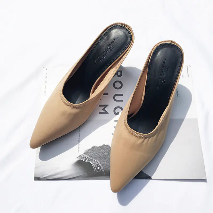 Mules Cetim Pontiagudo Elegante