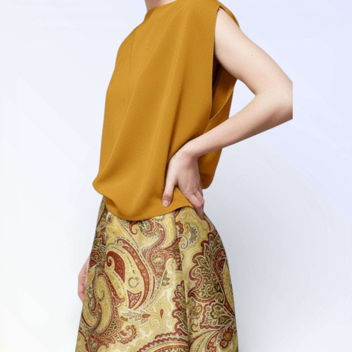 PAISLEY — CONJUNTO TOP ALTO E SAIA PLISSADA ESTAMPADA