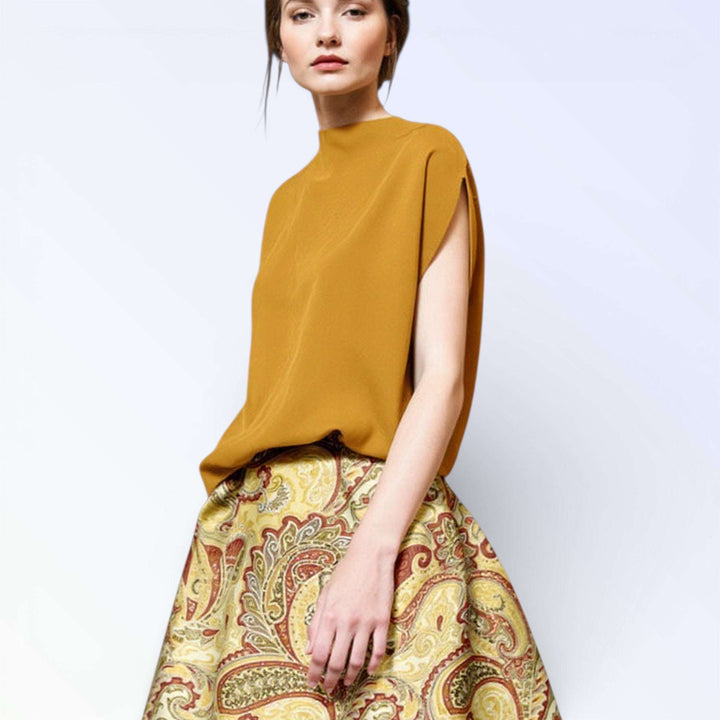 PAISLEY — CONJUNTO TOP ALTO E SAIA PLISSADA ESTAMPADA