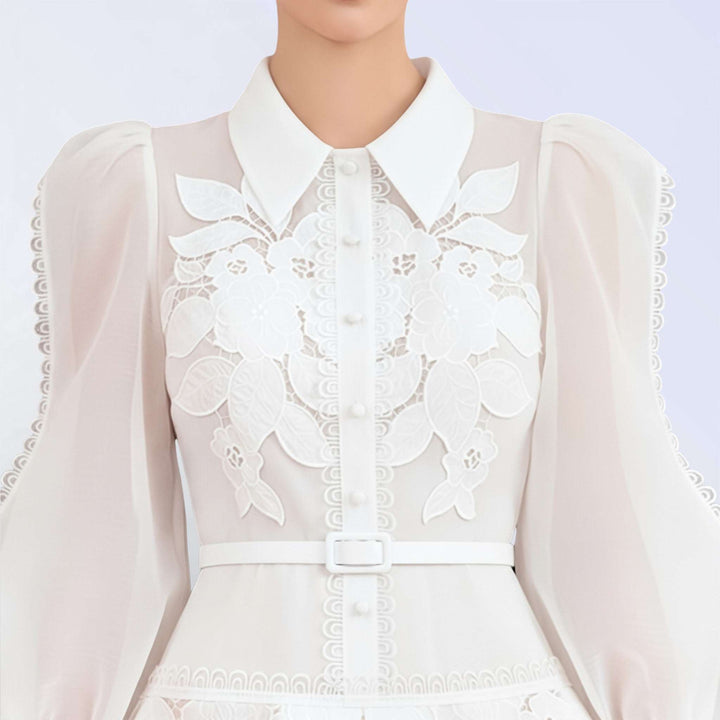 LÍRIO — MACACÃO MINI FLORES BRANCO TULIPA