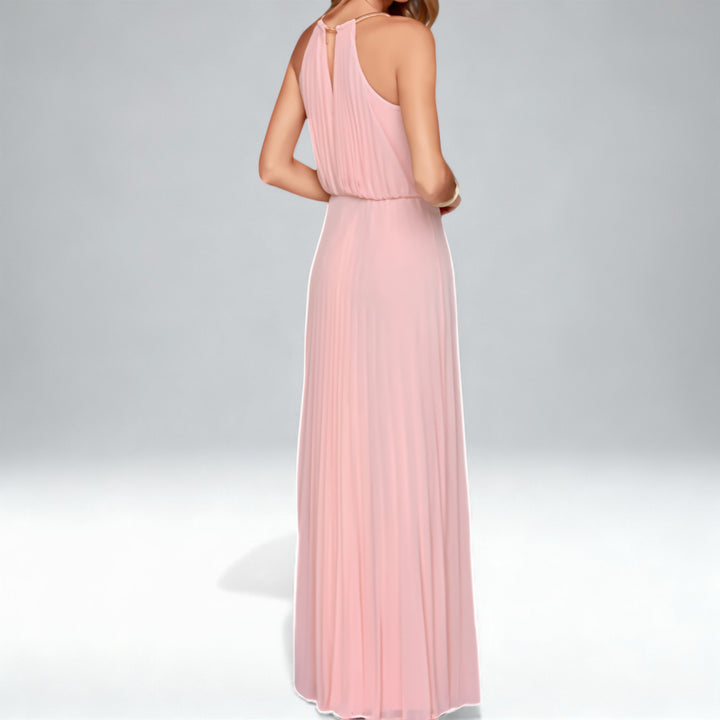 NORMA — Vestido de pregas elegante