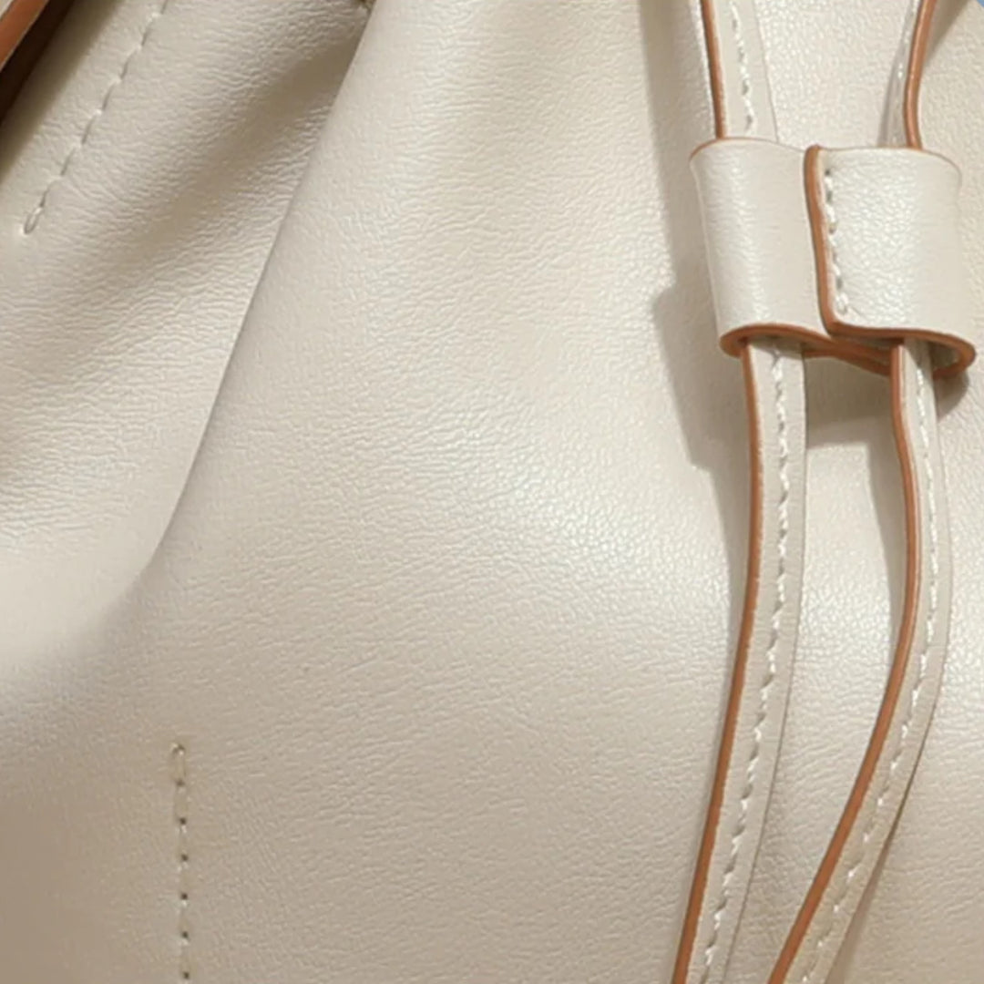 TERESA — Mala Bucket Vintage em Pele | Charme Clássico