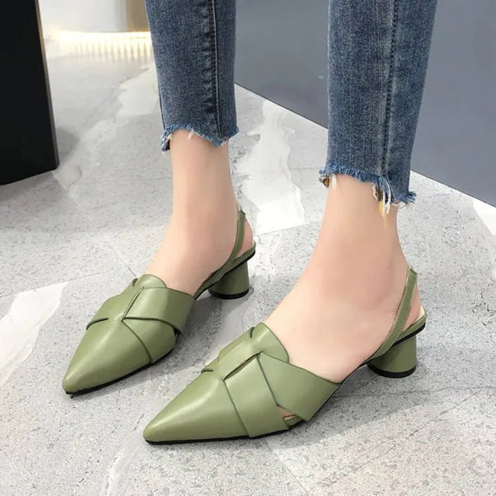 Sapatos Tiras Cruzadas