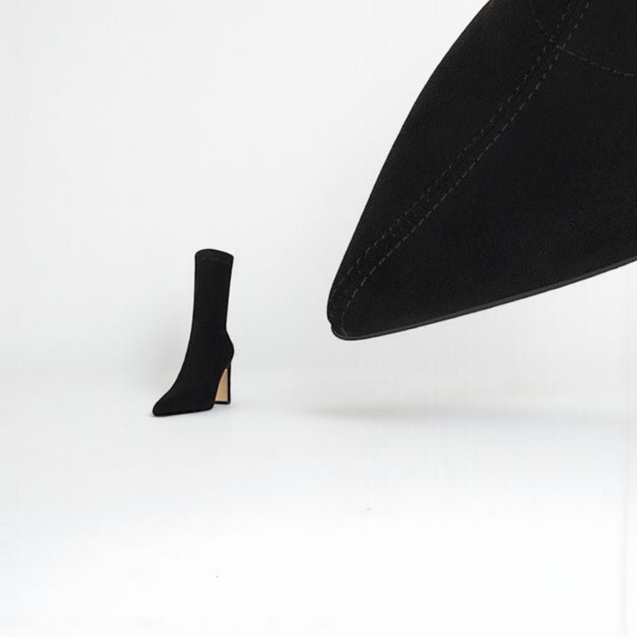 Elena – Botas de Camurça Elegantes