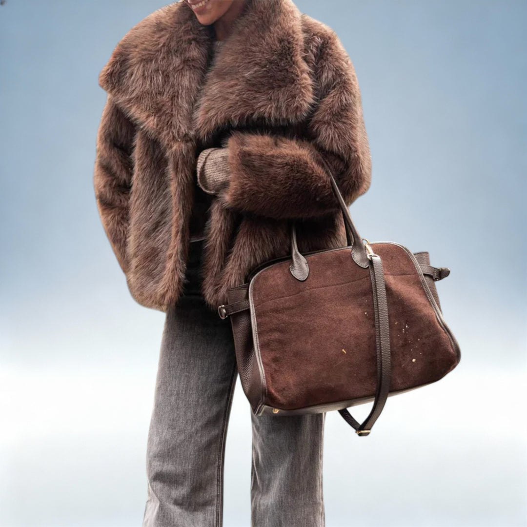 ELSA — Casaco Pele Sintética Premium em Tecido Luxuoso | Elegância Invernal